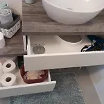 Ruby Apartment *
